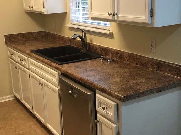 3rd image of 2505 McElroy Street