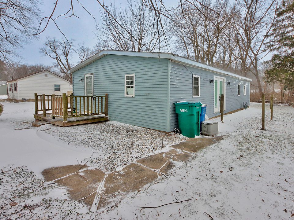 1st image of 211 McClung Rd