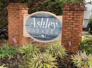 102 Carteret Ct, Clemson, SC 29631