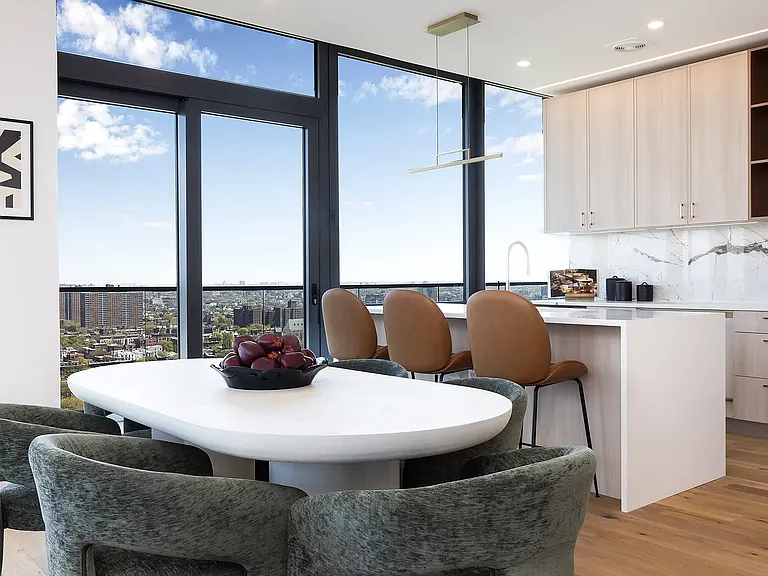 240 Willoughby St #32D — Photo 8