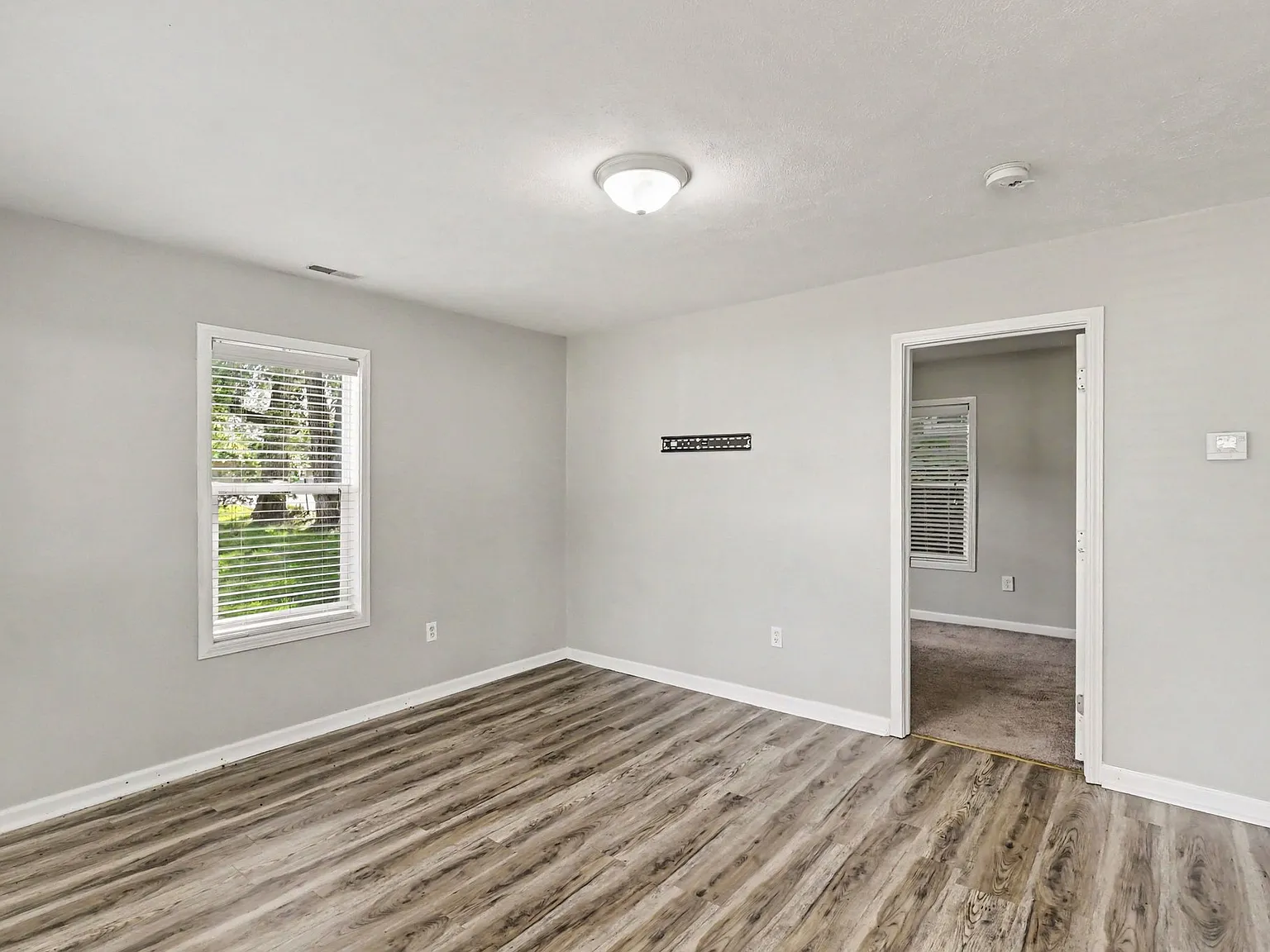 2 bed, 800 sqft, $1,125 — Photo 4