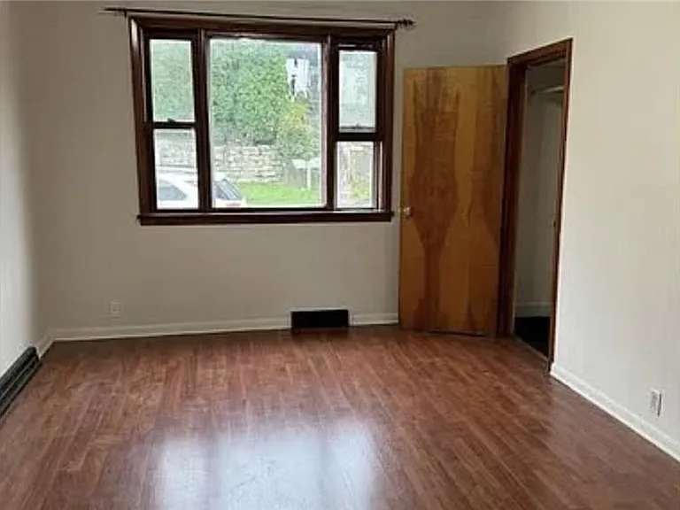 214 Jacquette St #A — Photo 4