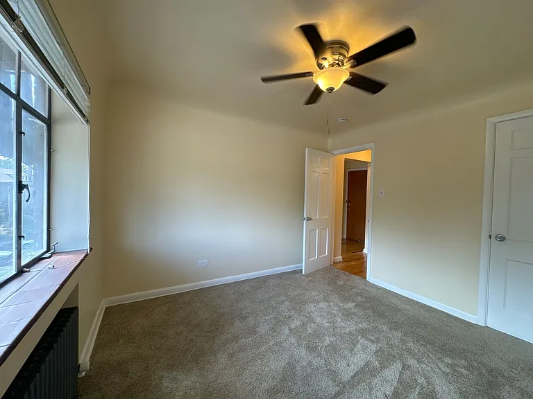 Don Edward Apartments — Photo 17