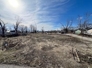 150 S Railroad St, Whiteland, IN
