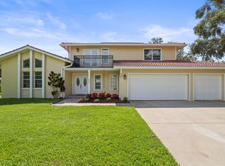 957 Weathersfield Dr, Dunedin, FL 34698