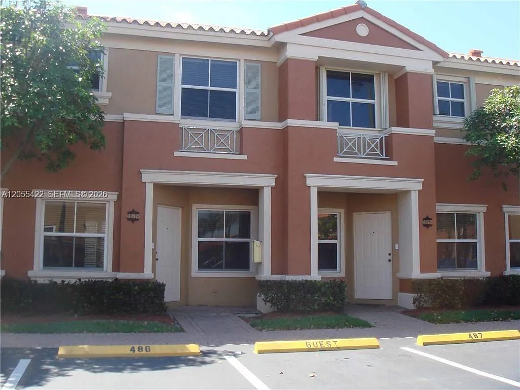 The Gates At Doral Isles — Photo 1