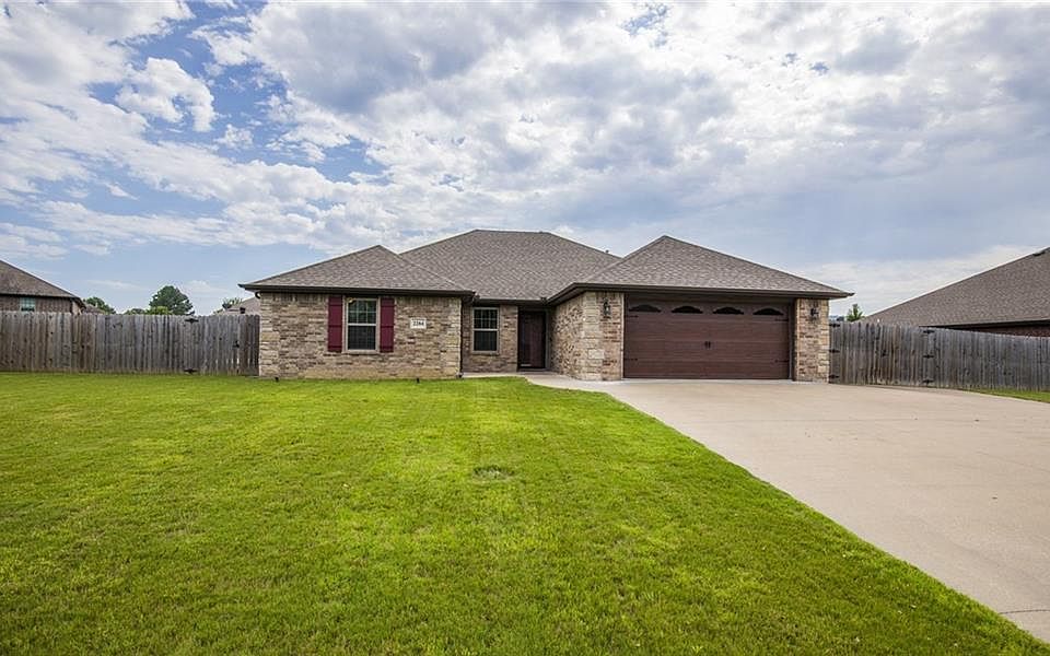 1st image of 2284 Kelly Lynn Pl