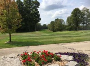 1975&1995 Clubhouse Dr, Harbor Springs, MI 49740