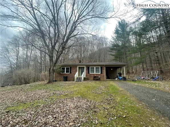 475 Hardin Gilley Road, Warrensville, NC 28693