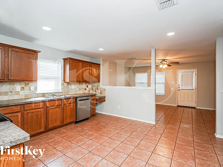 12640 Shady Cedar Dr — Photo 9