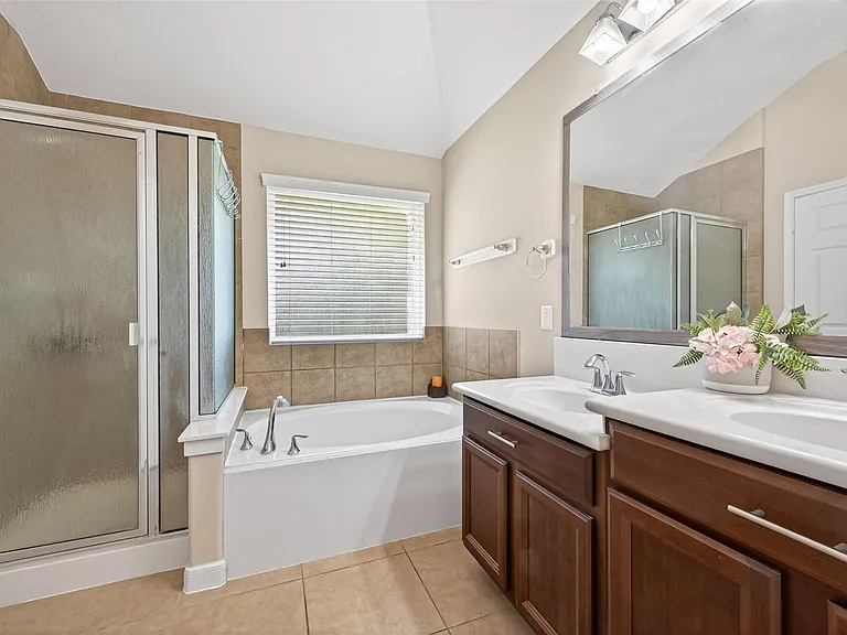24431 Ranchwood Springs Ln — Photo 25