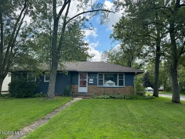 2004 Hogarth Rd, Toledo, OH 43615