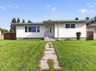 7108 90th Ave NW, Edmonton, AB T6B 0P4