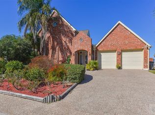 7312 Offats Point Cir, Galveston, TX 77551