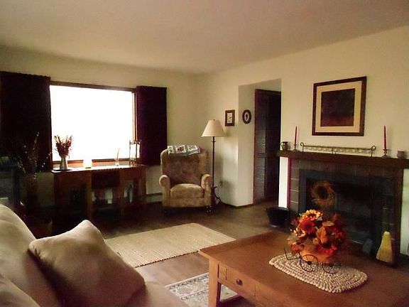 Living Room with Fireplace