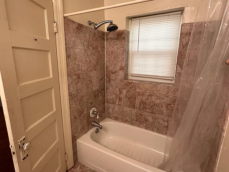 1317 Princess Anne St #4B — Photo 7