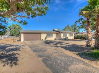10374 Locust Ave, Hesperia, CA 92345