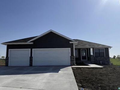 7240 N 11th St, Lincoln, NE, 68521