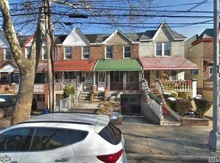1911 21st Dr, Astoria, NY 11105