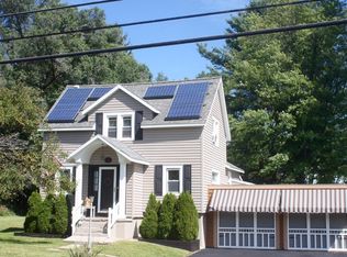 1371 Midline Rd, Amsterdam, NY 12010