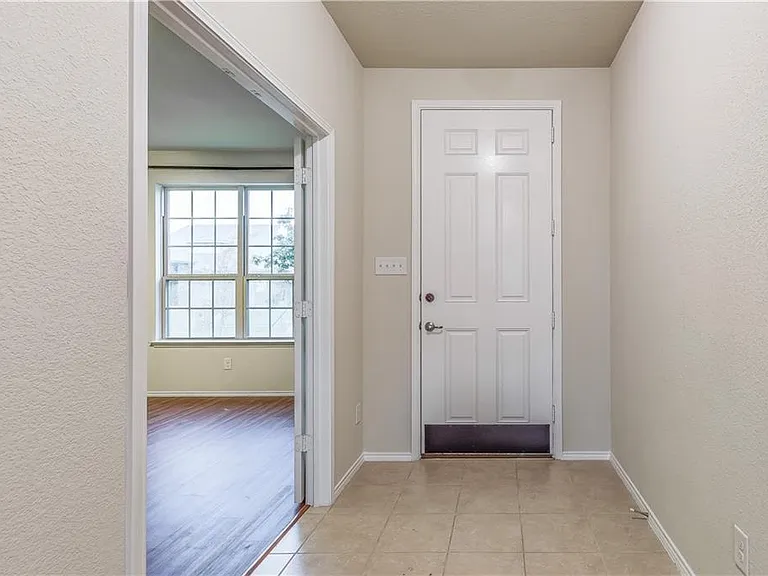 5308 Wharfside Pl — Photo 12