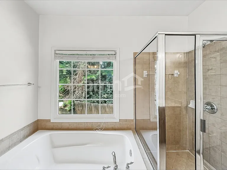 710 Pear Grove Pl — Photo 13