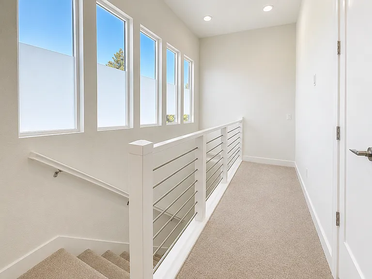 411 Toyama Dr — Photo 22