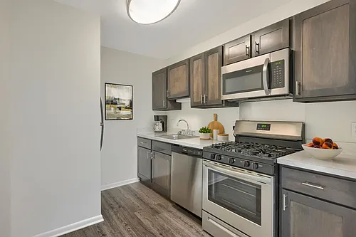 Oakview Estates Photo 1