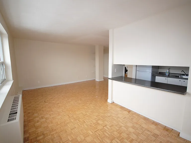 335 Cooper St — Photo 15