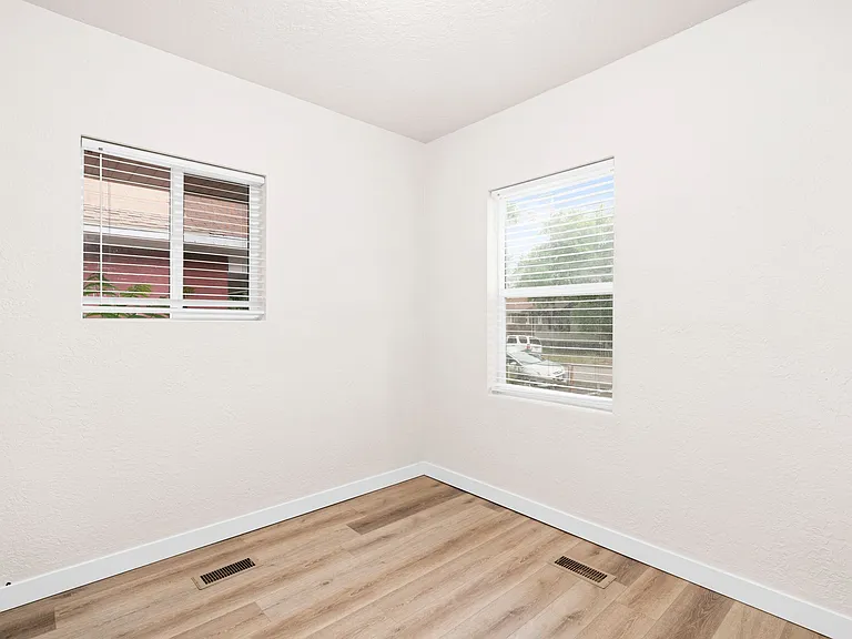 3002 Porter Ave — Photo 11