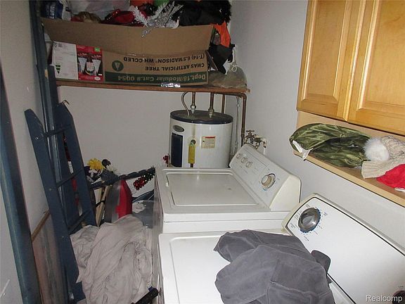 4th image of 13114 Sidonie Ave