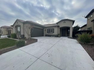 8713 N Venetian Ter, Hilmar, CA 95324