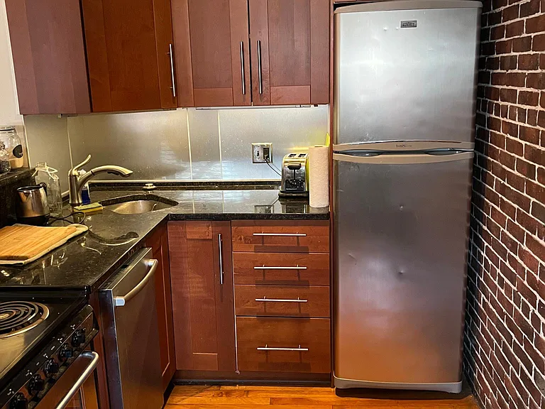 123 W Concord St #2 — Photo 2
