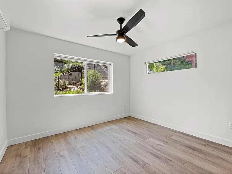 3604 Oleander Dr — Photo 21