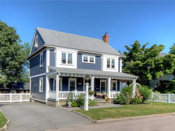 190 Gibbs Ave, Newport, RI 02840