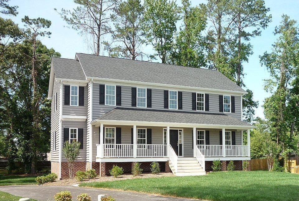 Front (landscaping installed)