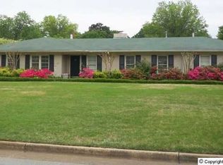2001 Woodmont Dr SE, Decatur, AL 35601