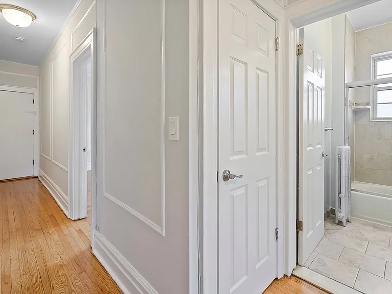 68-70 Park Avenue Apartments — Photo 18