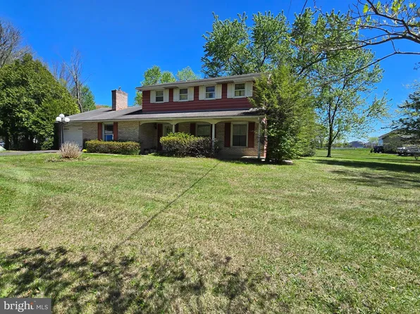 314 Neiffer Rd, Schwenksville, PA 19473