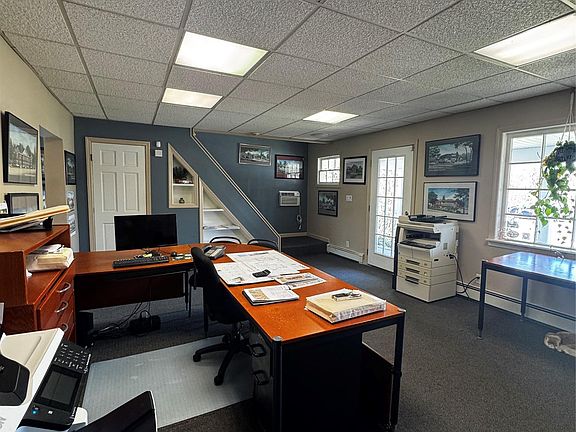 3rd image of 363 N Wellwood Avenue