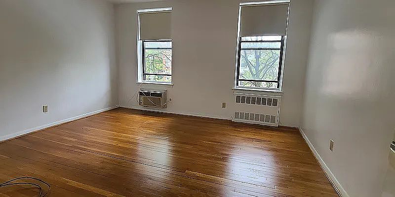 1st image of 608 9th Ave APT 2F
