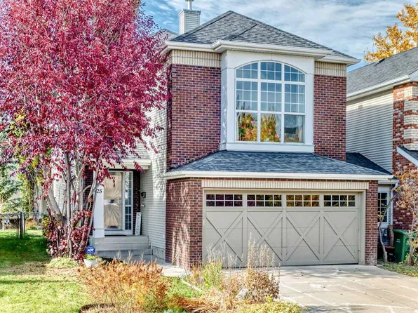 25 NE Discovery Ridge Hl SW, Calgary, AB T3H 4Y5