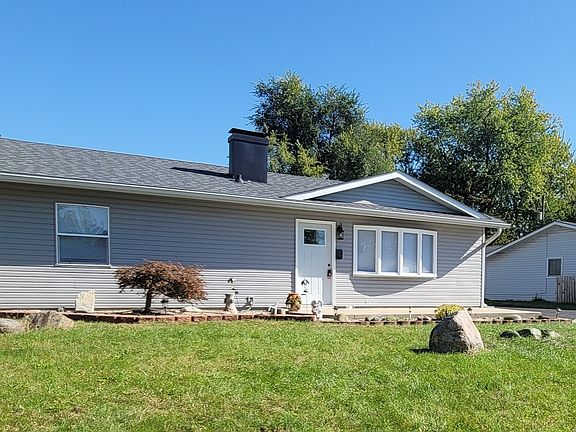 3rd image of 539 Delbrook Dr