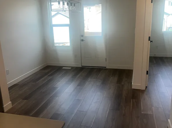 6230 175a Ave NW, Edmonton, AB T5Y 0T6