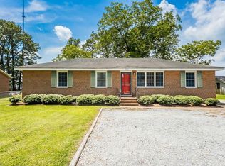 4209 Dayle Acres Rd, Suffolk, VA 23435