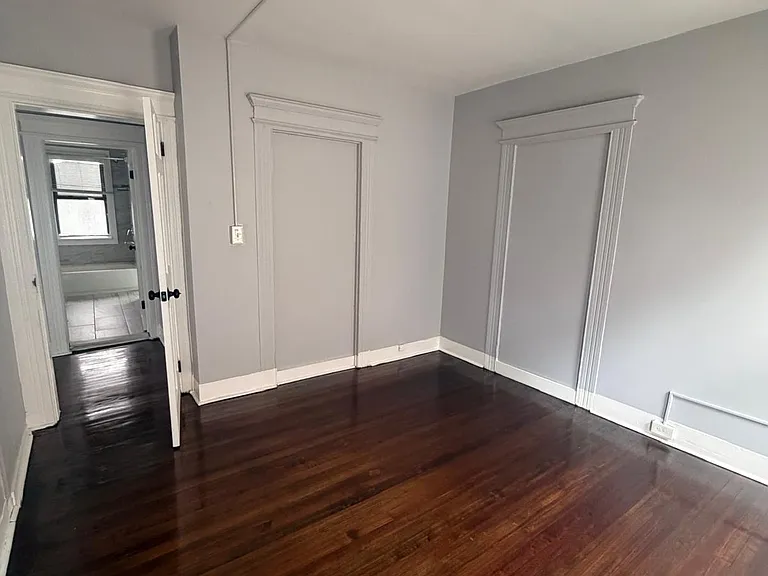 202 Hough Ave #2 — Photo 5