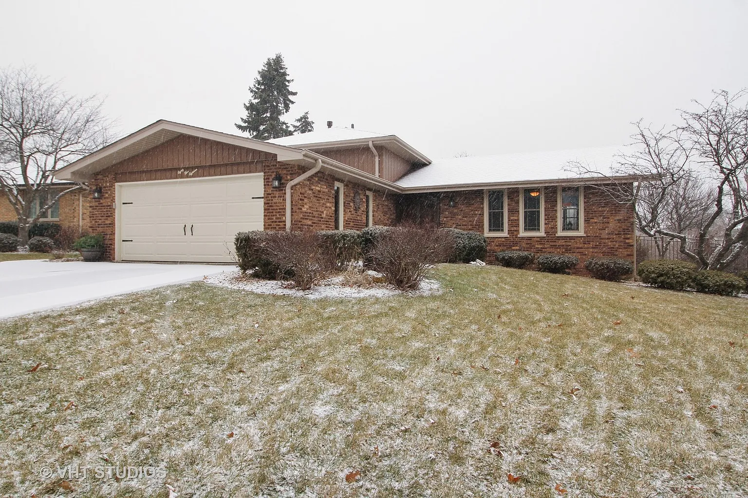 8518 Teebrook Dr photo 1