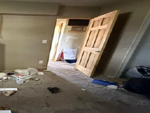 5th image of 47 Edwards Dr