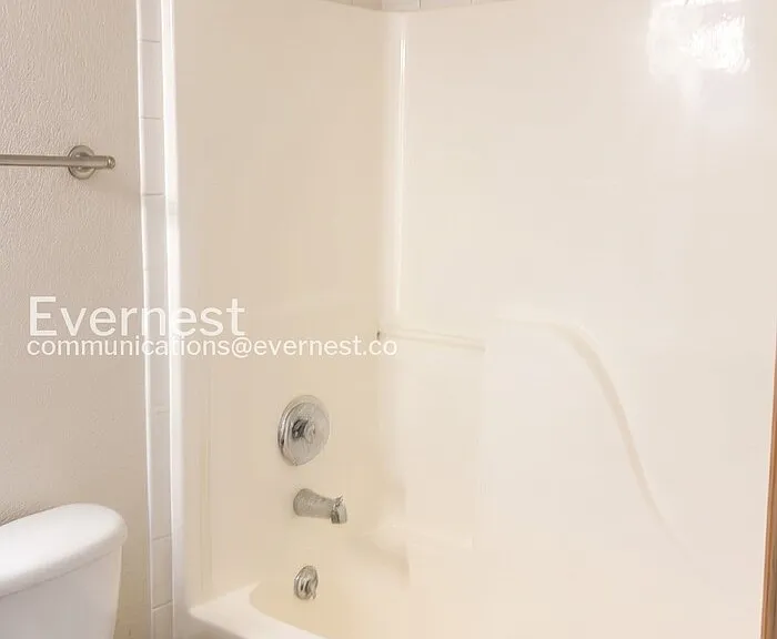 250 Opal Ct — Photo 26