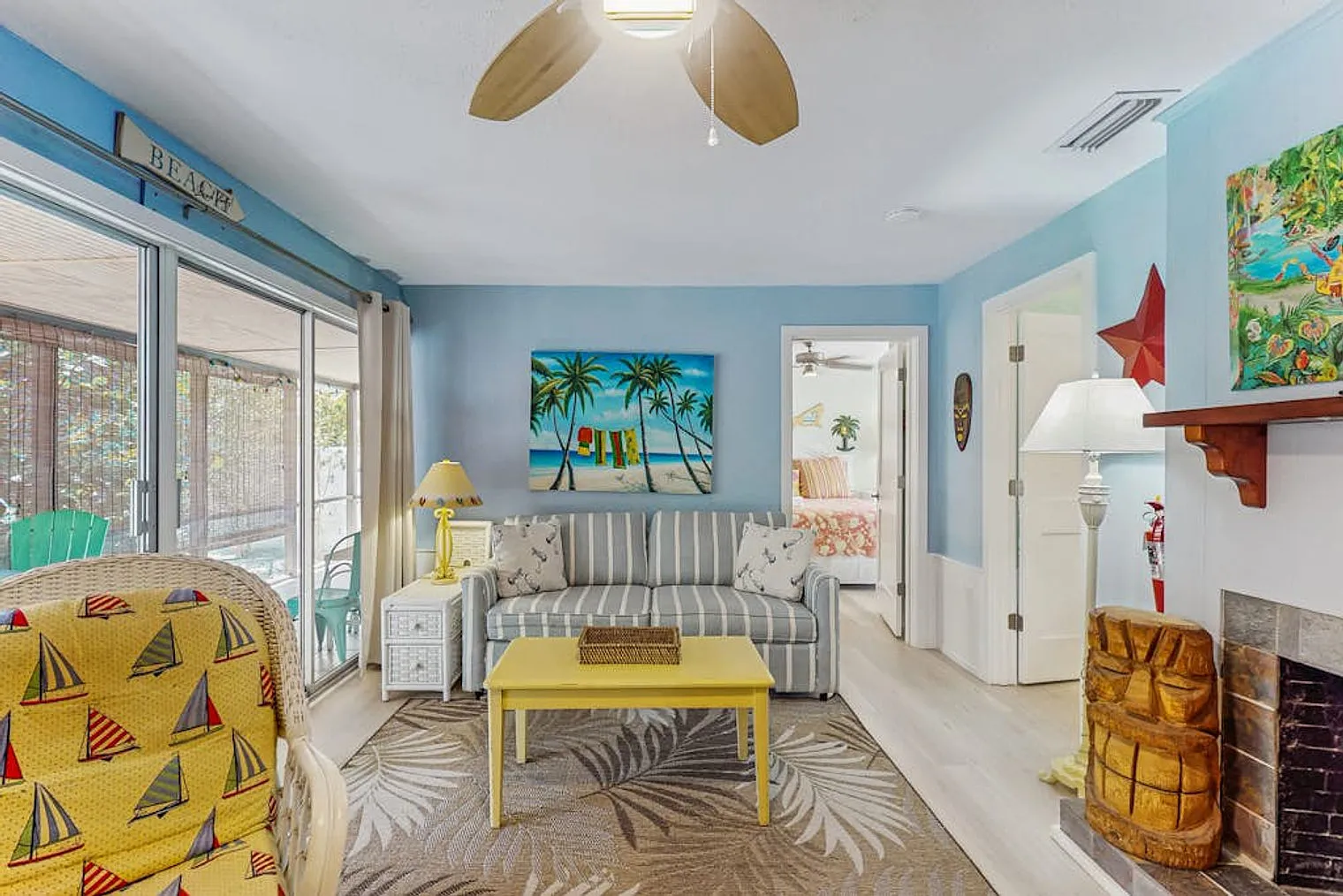 3 bed, 2.0 bath, 1453 sqft, $3,352 — Photo 1